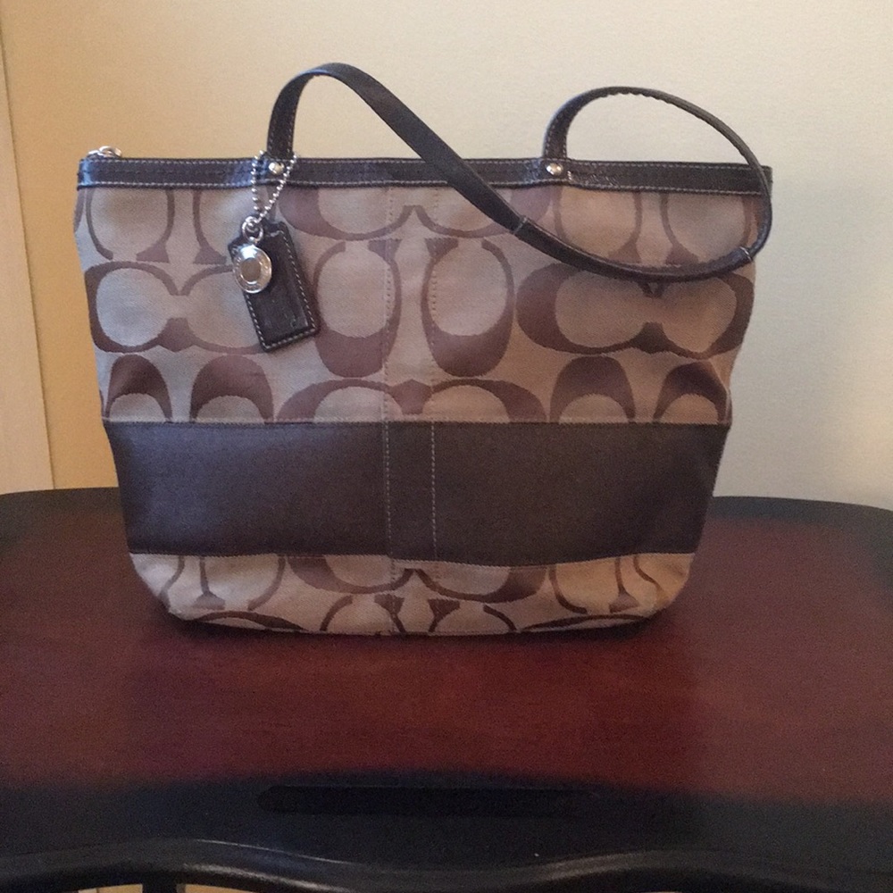 Authentic Coach medium sized monogram tote